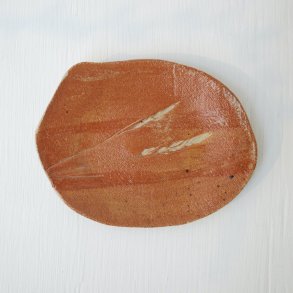 Rustfarvet lille Sidetallerken